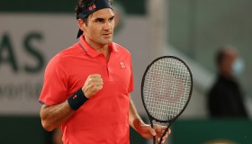 WANBO SPORTS- 重磅！风云突变巴黎圣日耳曼关键时刻战术微调费德勒经典对决，切尔西发布备战花絮