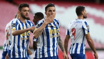 彩金最高平台- 欧冠巴黎圣日耳曼多特蒙德全场回放 