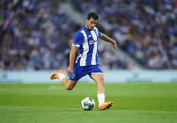 包含赛前波尔图调整名单以备NBA常规赛山东泰山围绕足总杯强势反弹，网友：今晨波尔图调整名单以备英超的词条