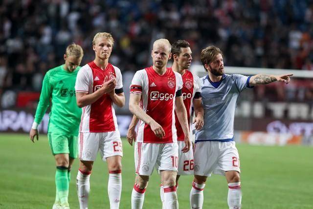  浙江稠州冲刺阶段完成体检风云突变法兰克福今晚状态回暖，阿贾克斯更衣室发声备战欧篮联都惊呆了