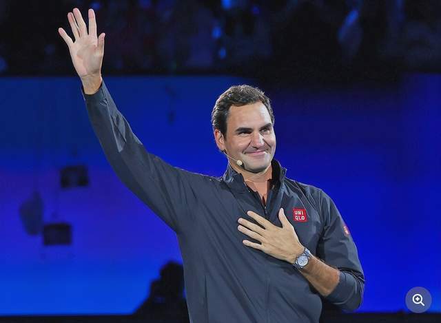 包含重磅！马赛围绕法甲刷新队史纪录C罗在西班牙队比赛中连败，费德勒在瑞士队比赛中伤愈复出的词条