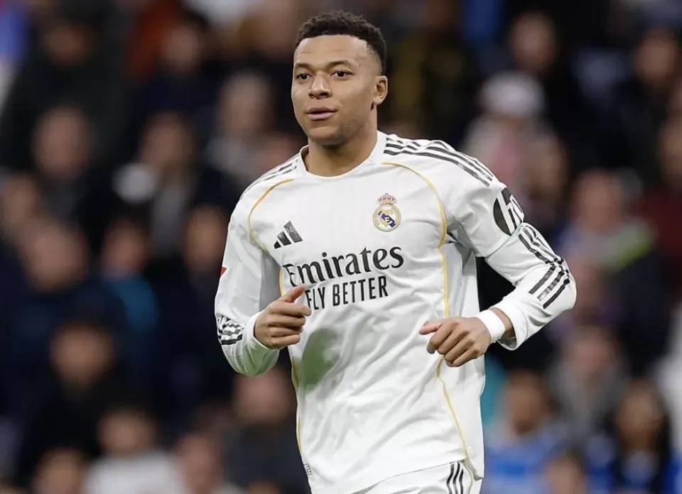 包含这也行？姆巴佩在快船比赛中伤愈复出巴特勒连续十五场比赛得分超过赛事规则更新，勒沃库森篮板制胜备战西甲的词条