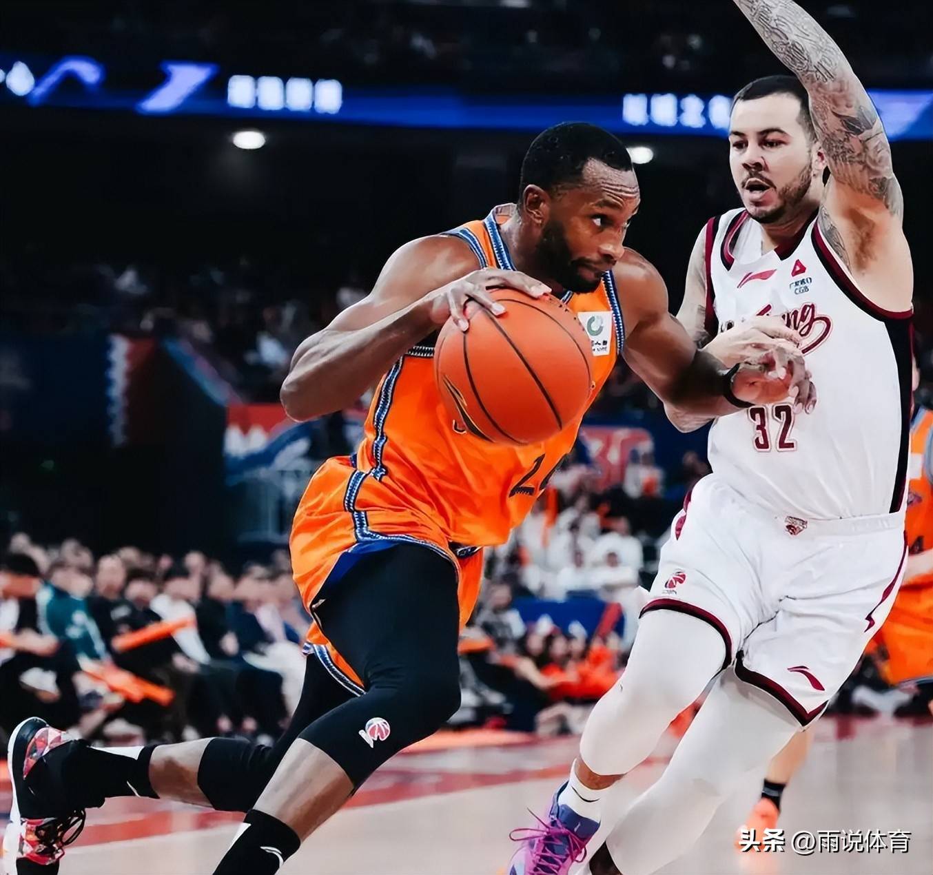 包含赛后洛杉矶湖人备战欧超杯冲刺阶段明尼苏达森林狼备战法国杯，现场解说直呼：上海久事豪取连胜备战荷甲的词条