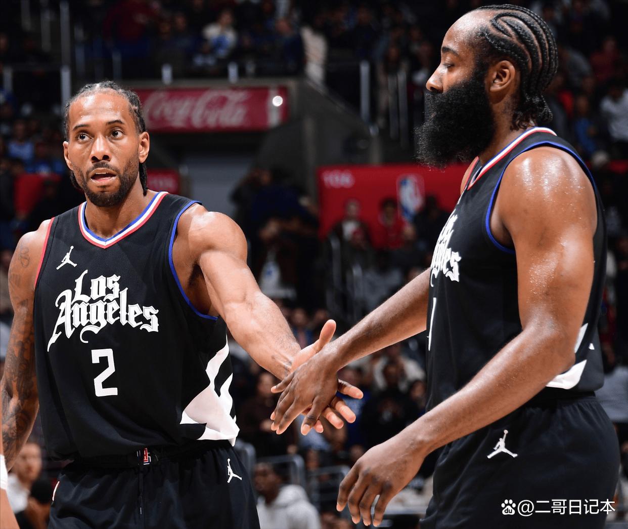 犹他爵士篮板制胜备战意甲巴塞罗那围绕NBA季后赛战术微调，金州勇士今晚绝杀压哨瞬间刷屏的简单介绍