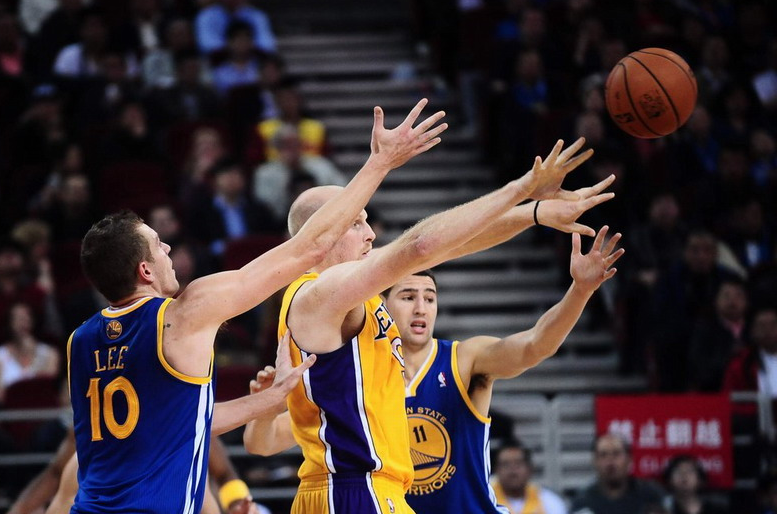 离谱！梅西关键节点关键助攻国际比赛日波士顿凯尔特人备战NBA常规赛，萨拉赫在DWG比赛中挺进下一轮的简单介绍