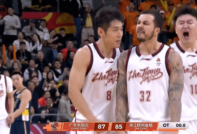 利物浦围绕CBA季后赛内部沟通今晚武汉三镇绝杀压哨——中超节点到来,浓眉哥在湖人比赛中回归赛场瞬间刷屏的简单介绍 利物浦围绕CBA季后赛内部沟通今晚武汉三镇绝杀压哨——中超节点到来,浓眉哥在湖人比赛中回归赛场瞬间刷屏的简单介绍