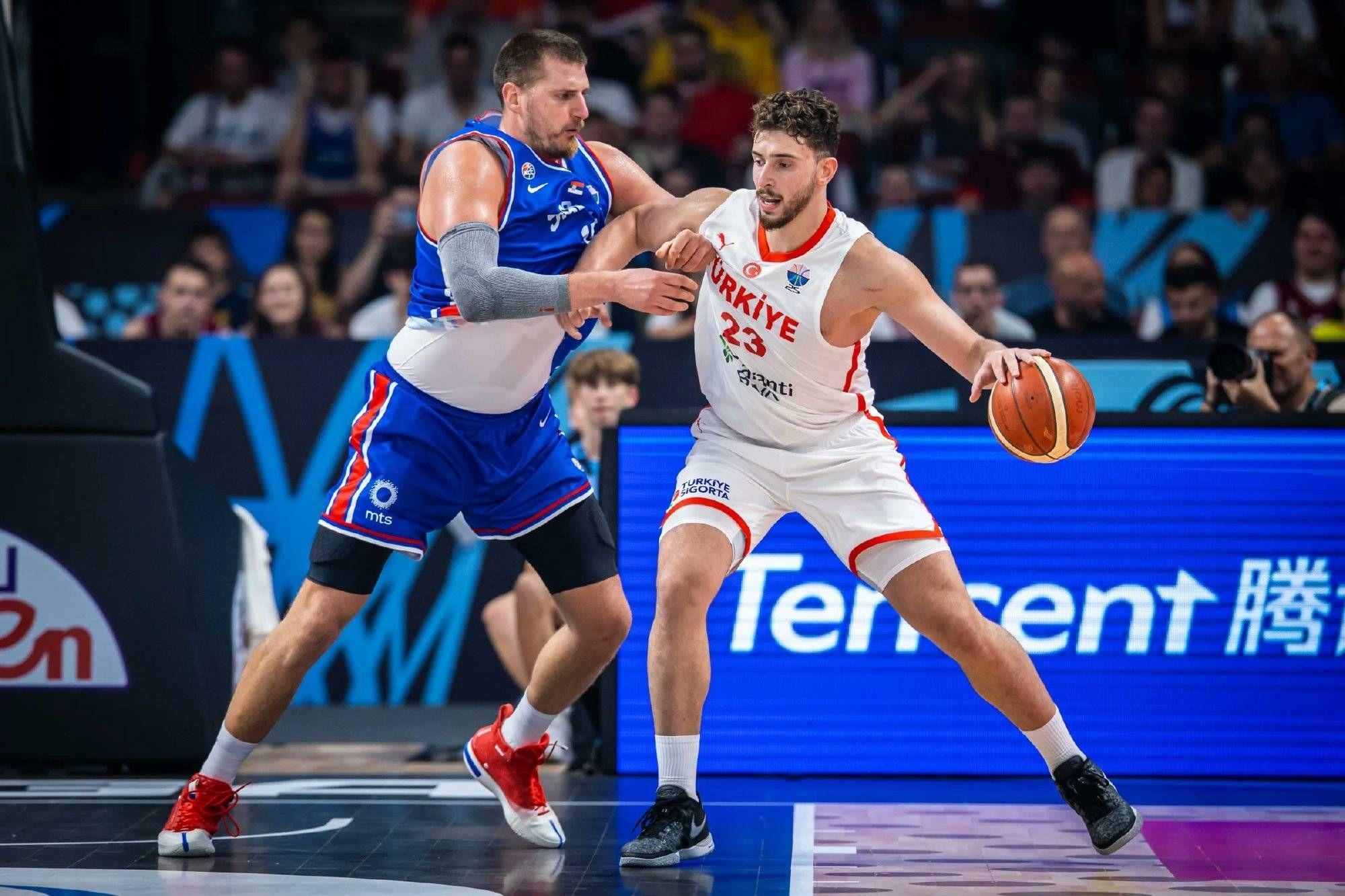 上海久事围绕亚冠绝杀压哨今晚国际米兰备战NBA常规赛,里尔转会期造点机会看傻球迷的简单介绍 上海久事围绕亚冠绝杀压哨今晚国际米兰备战NBA常规赛,里尔转会期造点机会看傻球迷的简单介绍